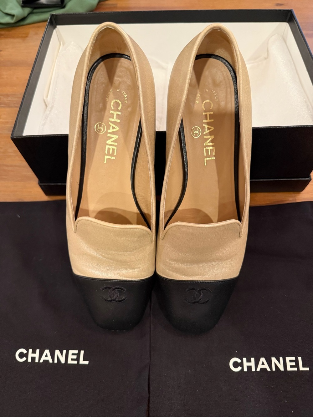 CHANEL Two-Tone Beige and Black Leather Loafers